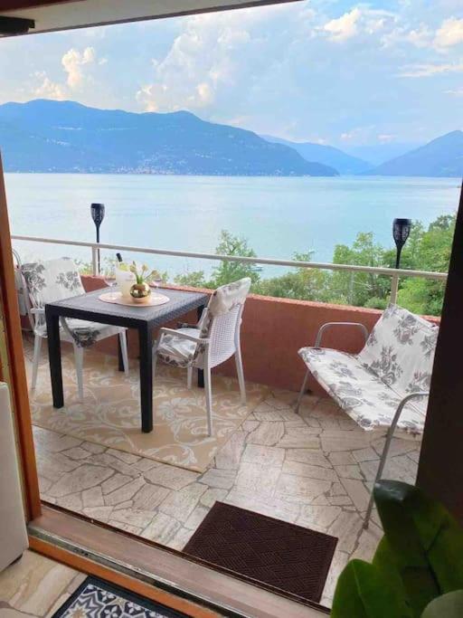 Ferienwohnung Studio Belvedere Brezzo Exteriör bild